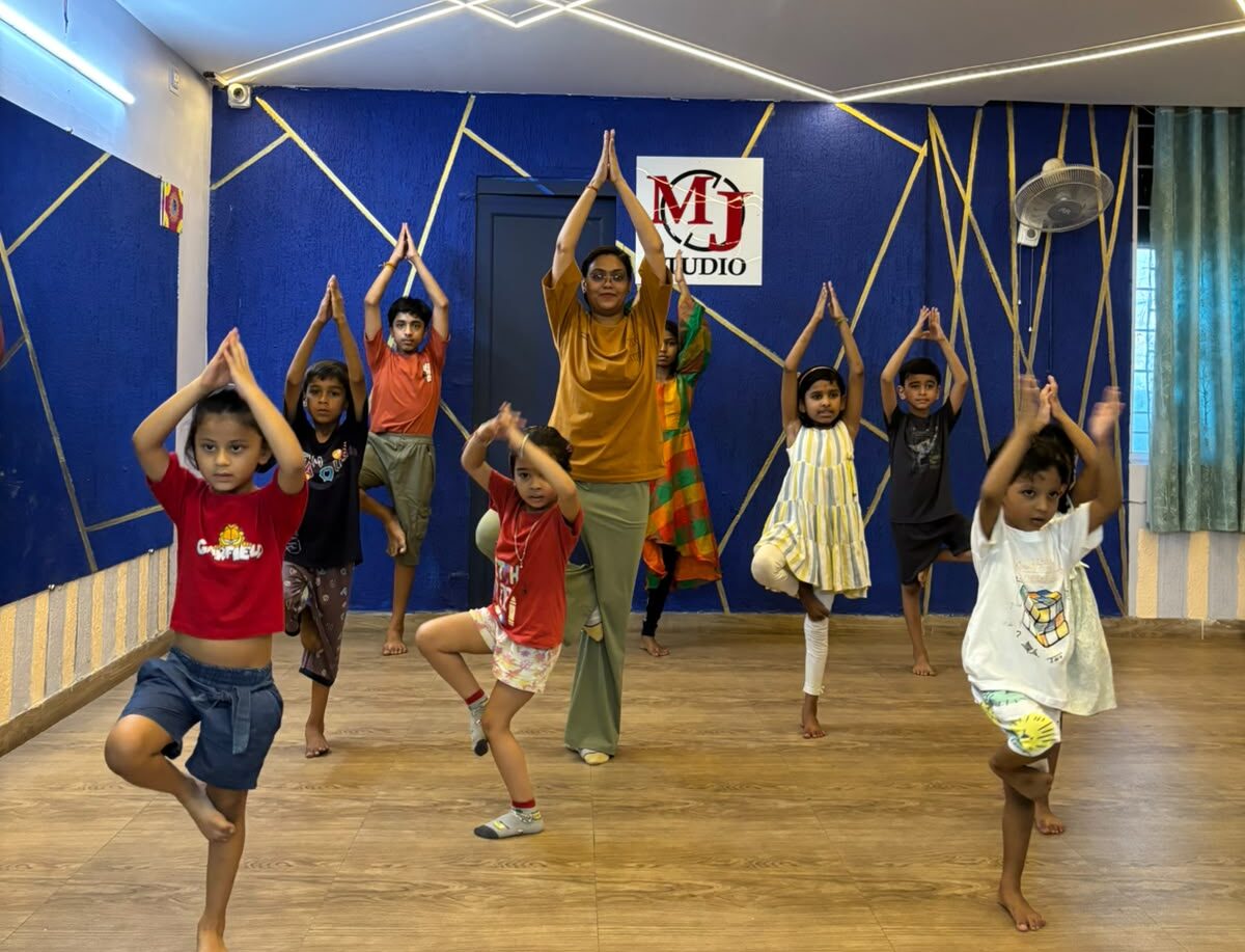 Modern dance performance